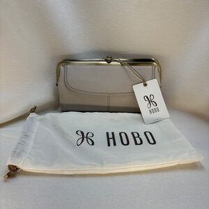 HOBO Lauren Clutch Power White